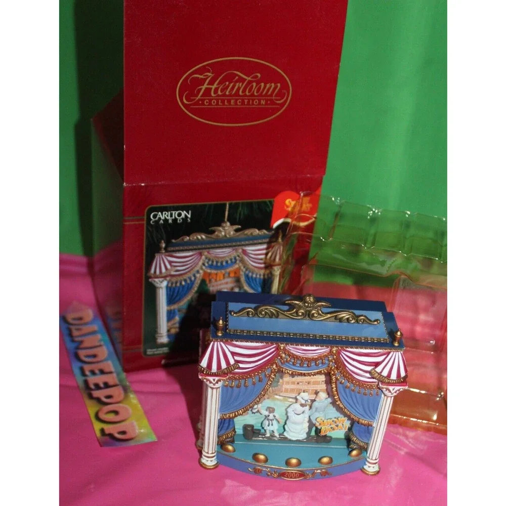 Carlton Heirloom Show Boat Musical Broadway Series 60 Holiday Ornament 2000